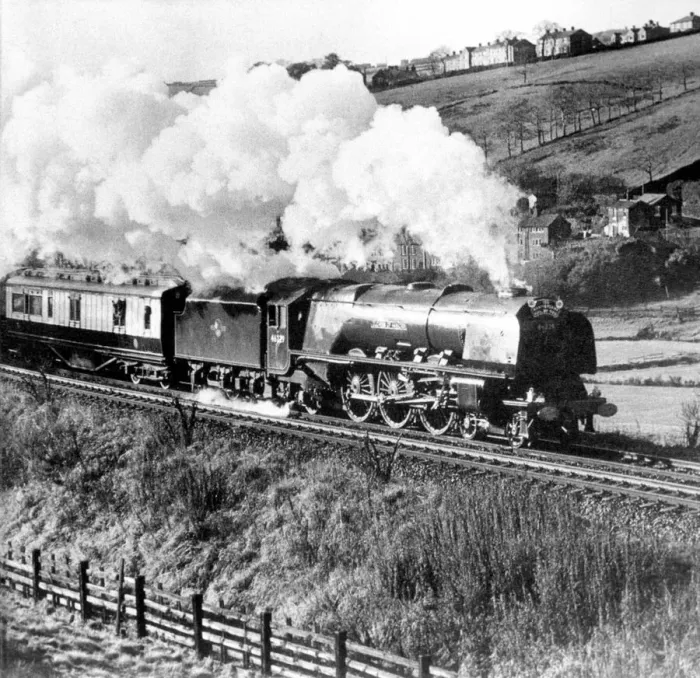 Framed Print : Former Midland Duchess of Hamilton during a special working in 1980 to commemorate 150 Framed Print : Former Midland Duchess of Hamilton during a special working in 1980 to commemorate 150