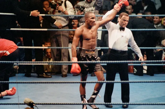 Framed Print : Mike McCallum vs Michael Watson for the WBA middleweight title Framed Print : Mike McCallum vs Michael Watson for the WBA middleweight title