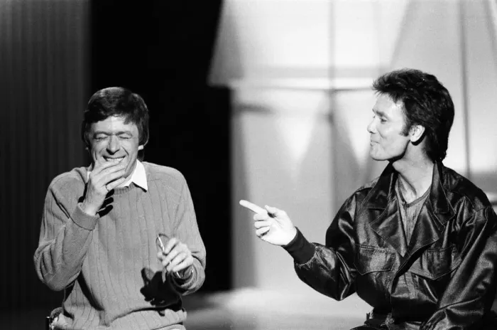 Framed Print : Mike Yarwood filming his Thames TV Christmas show with Cliff Richard. 11th December 1984 Framed Print : Mike Yarwood filming his Thames TV Christmas show with Cliff Richard. 11th December 1984