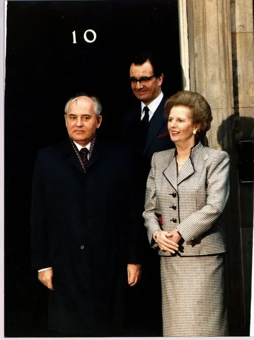 Framed Print : Mikhail Gorbachev President of the Soviet Union with British Prime Minister Margaret Framed Print : Mikhail Gorbachev President of the Soviet Union with British Prime Minister Margaret