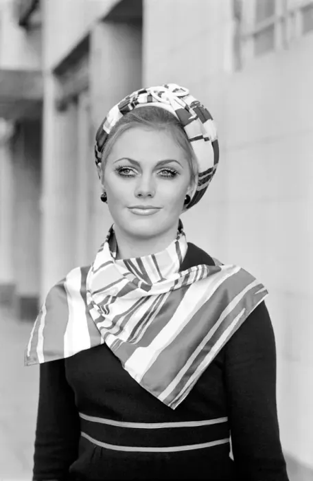 Framed Print : The Millinery Guild showed their Spring Collection of hats at the Dorchester, London Framed Print : The Millinery Guild showed their Spring Collection of hats at the Dorchester, London