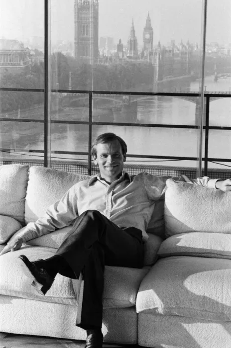 Framed Print : Millionaire author Jeffrey Archer pictured in his penthouse Embankment flat overlooking