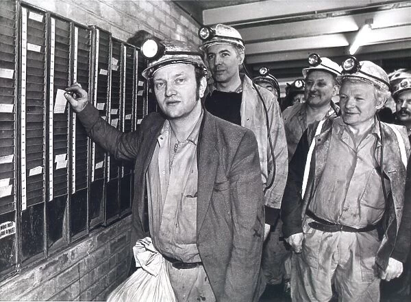 Miner Ken Black clocking off the last underground shift at Bates Pit, Blyth in May 1986