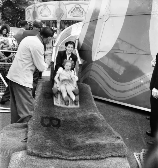 Framed Print : Mingling with the crowds at the Festival Pleasure Gardens, Battersea, London