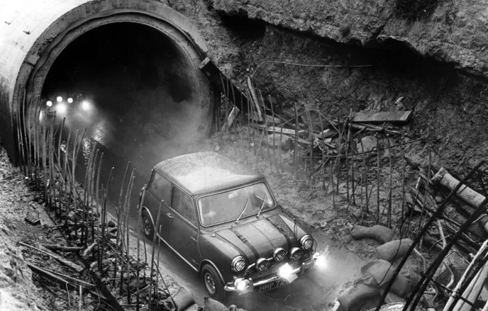 Framed Print : Minis in Coventry sewers during the filming of The Italian Job'film Framed Print : Minis in Coventry sewers during the filming of The Italian Job'film