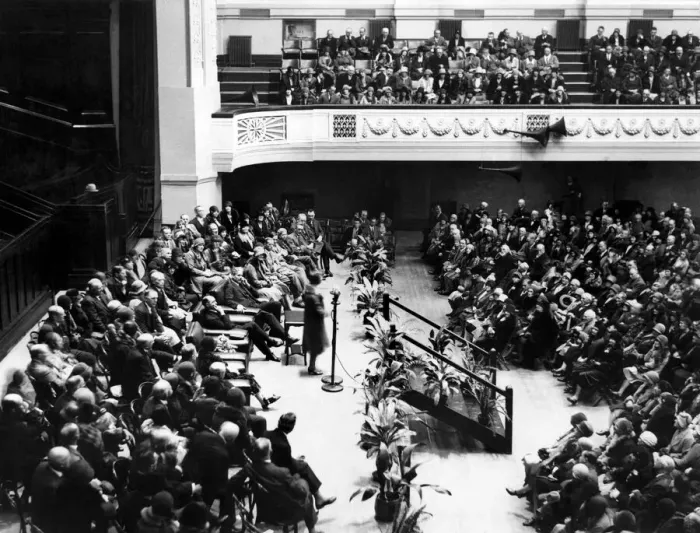 Framed Print : Miss Amy Johnson replying at the Civic Reception in Melbourne Town Hall, Australia Framed Print : Miss Amy Johnson replying at the Civic Reception in Melbourne Town Hall, Australia