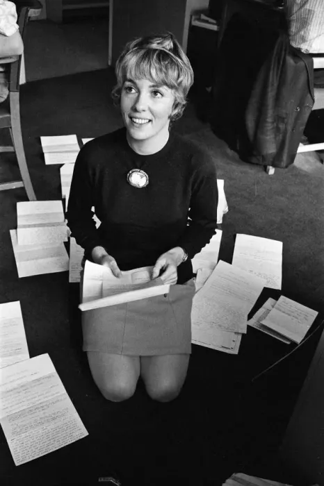 Framed Print : Miss Esther Rantzen, pictured at work in her office at the BBC, Kensington House Framed Print : Miss Esther Rantzen, pictured at work in her office at the BBC, Kensington House