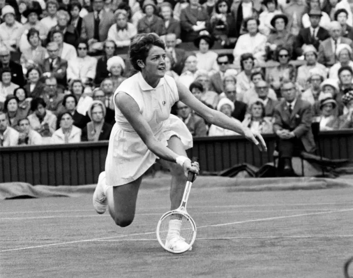 Framed Print : Miss Margaret Smith in action at Wimbledon. June 1964 P012501 Framed Print : Miss Margaret Smith in action at Wimbledon. June 1964 P012501