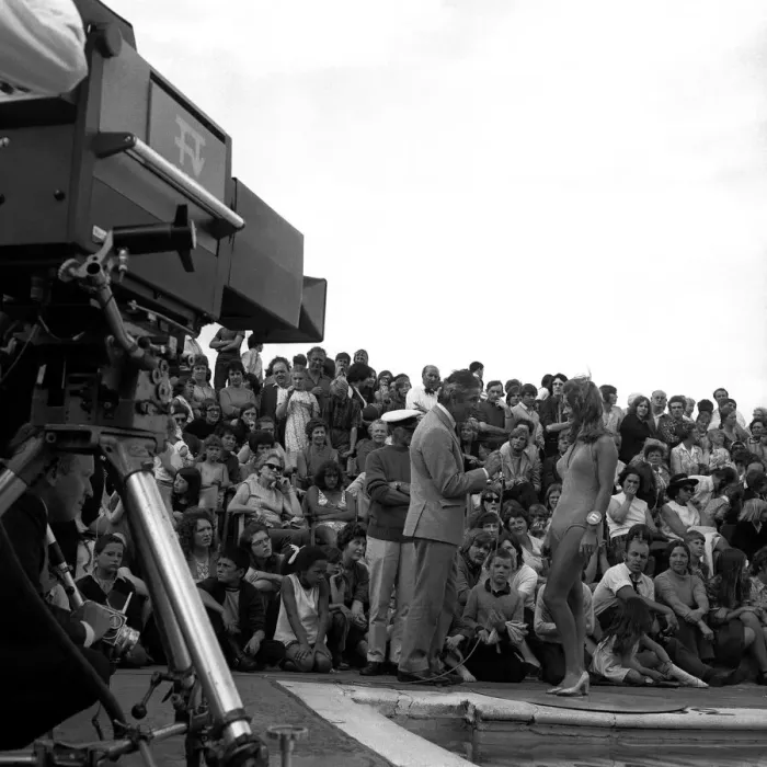 Framed Print : The Miss Tyne Tees Television beauty contest at Tynemouth Open Air Swimming Pool 24 July