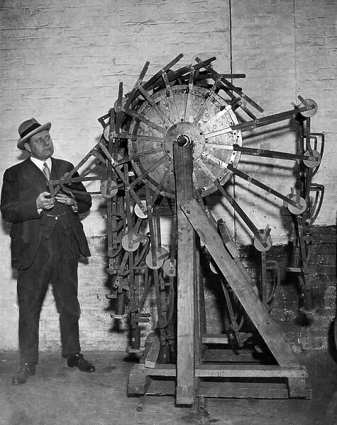 Missing inventor mystery. The 'Perpetual Motion'