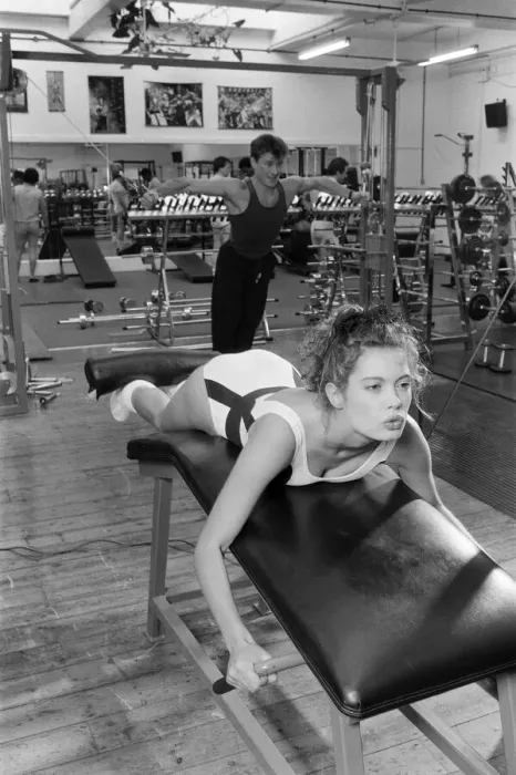Framed Print : Model Andrea Kovic working out at the Covent Garden Fitness Centre. 8th January 1987 Framed Print : Model Andrea Kovic working out at the Covent Garden Fitness Centre. 8th January 1987