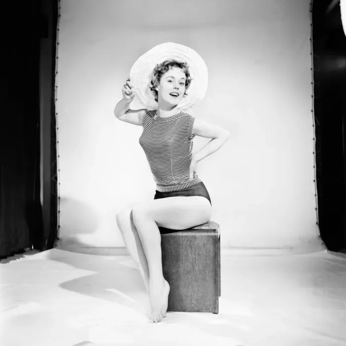 Framed Print : Model Darien Leigh seen here modelling the latest hat fashions. 1965 Framed Print : Model Darien Leigh seen here modelling the latest hat fashions. 1965
