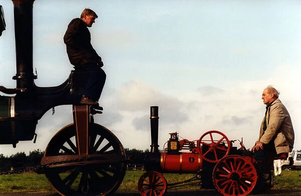 Model engineers: Eddie Chapman on his half-ton miniature steam traction engine chats with