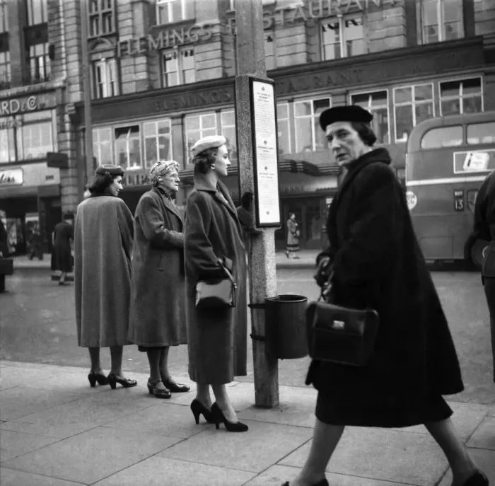Framed Print : Model: Jennifer Randolph seen here queuing at the bus stop. November 1953 D6706 Framed Print : Model: Jennifer Randolph seen here queuing at the bus stop. November 1953 D6706