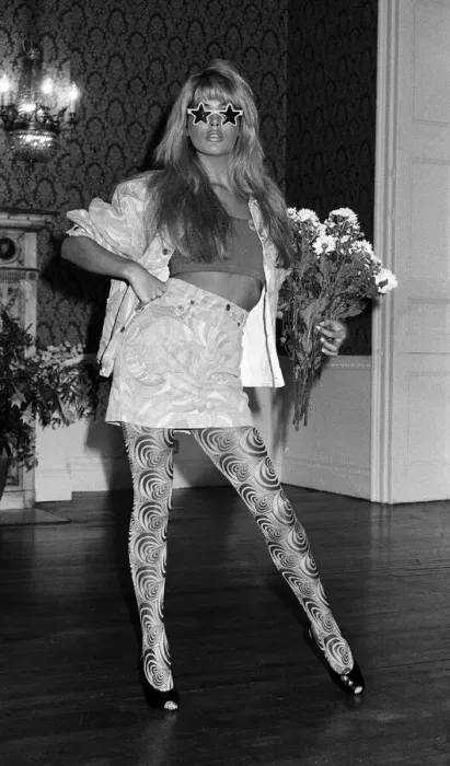 Framed Print : Model Mandy Smith. 10th October 1987 Framed Print : Model Mandy Smith. 10th October 1987