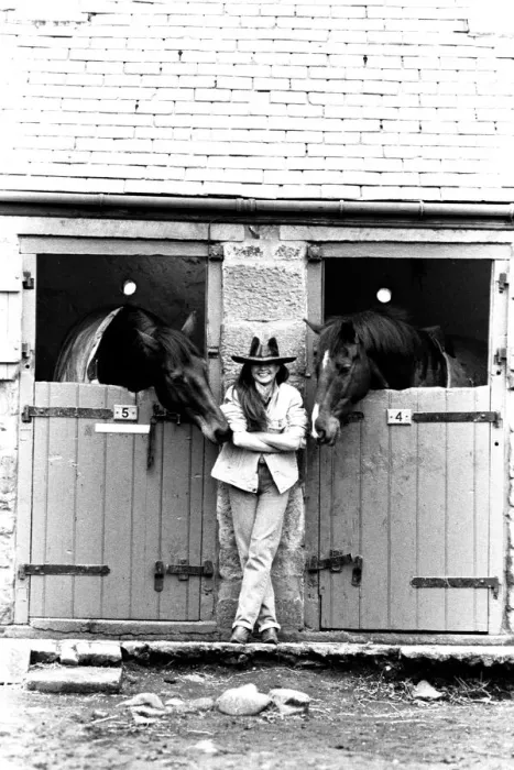 Framed Print : A model wearing Levi 501 denim jeans 4 February 1986 Framed Print : A model wearing Levi 501 denim jeans 4 February 1986