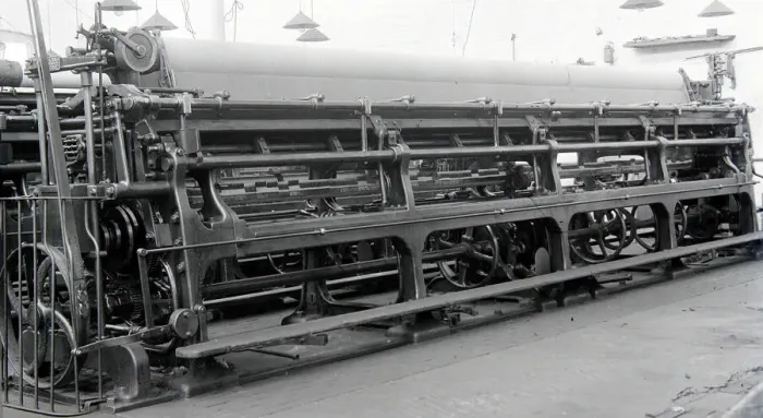 Framed Print : Modern lace machine photographed at Heathcoats 1926 Alf 167 Framed Print : Modern lace machine photographed at Heathcoats 1926 Alf 167