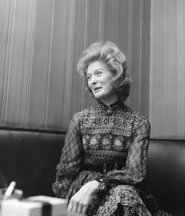 Framed Print : Moira Shearer in Teesside, December 1972. Our Picture Shows Framed Print : Moira Shearer in Teesside, December 1972. Our Picture Shows