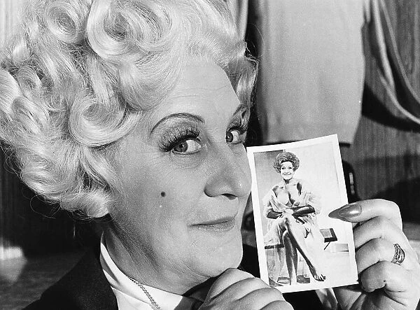 Mollie Sugden actress with a photo July 1977 Appearing in