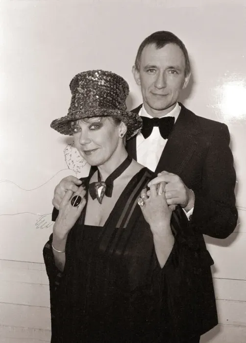 Framed Print : Molly Parkin Novelist at home with husband Patrick Pictured at their Studio in St