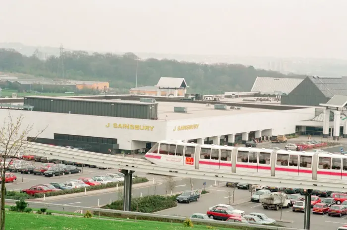 Framed Print : Monorail at Merry Hill Shopping Centre in Brierley Hill, Metropolitan Borough of Dudley