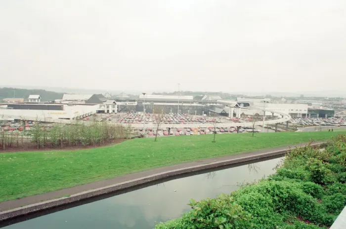 Framed Print : Monorail at Merry Hill Shopping Centre in Brierley Hill, Metropolitan Borough of Dudley Framed Print : Monorail at Merry Hill Shopping Centre in Brierley Hill, Metropolitan Borough of Dudley