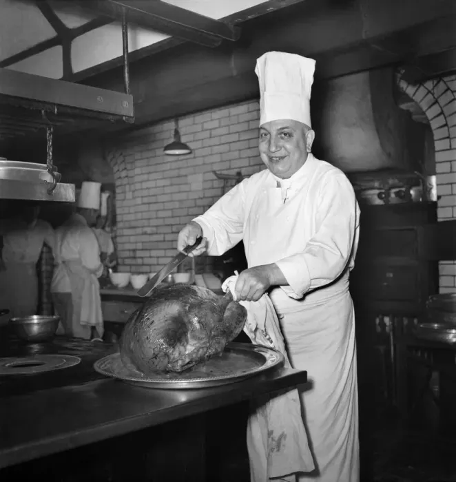 Framed Print : Monsieur Alban, lead chef at Savoy Hotel, with turkey. December 1949 O21983-001 Framed Print : Monsieur Alban, lead chef at Savoy Hotel, with turkey. December 1949 O21983-001