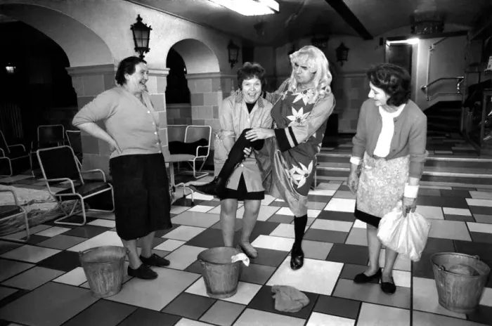 Framed Print : Every morning in the famous London Palladium, 30 charladies clean out the theatre