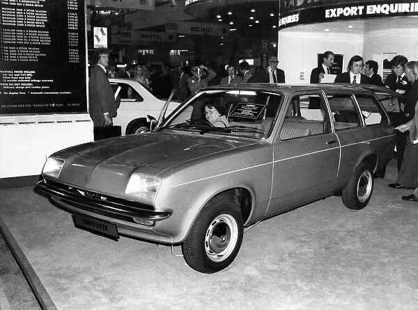 Motor cars: Vauxhall. October 1976 P005858