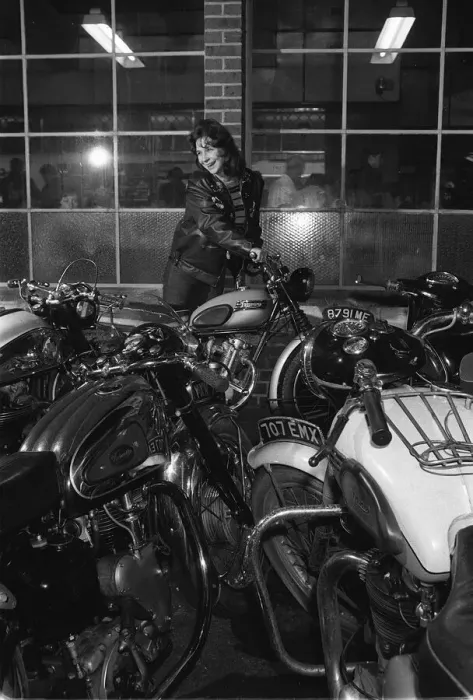 Framed Print : Motorbikes and riders gather at the famous Ace Cafe at Stonebridge Park on the North Framed Print : Motorbikes and riders gather at the famous Ace Cafe at Stonebridge Park on the North