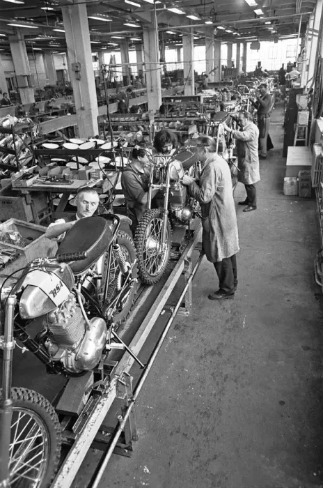 Framed Print : Motorcycle production line at the BSA Factory, Small Heath, Birmingham. 15th March 1973 Framed Print : Motorcycle production line at the BSA Factory, Small Heath, Birmingham. 15th March 1973