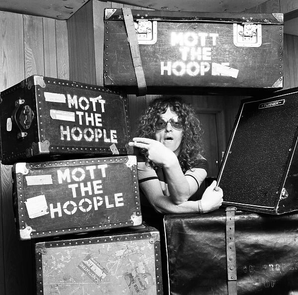 Mott The Hoople singer Ian Hunter 30th August 1973