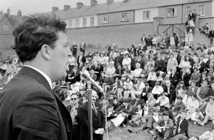 Framed Print : Mr. Eddie McAtteer addresses the crowd at the open Air Peace meeting Framed Print : Mr. Eddie McAtteer addresses the crowd at the open Air Peace meeting