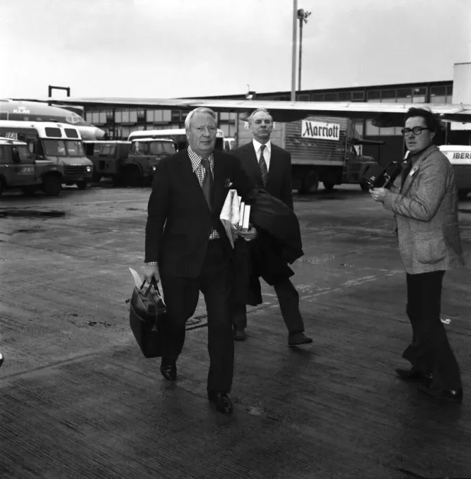 Framed Print : Mr. Edward Heath, M. P. former leader of the Conservative Party February 1975 75-00955-001