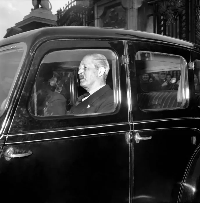 Framed Print : Mr. Harold MacMillan seen here leaving Buckingham Palace after seeing the Queen