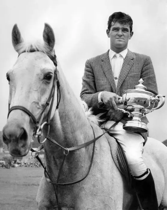 Framed Print : Mr. Harvey Smith, of York, pictured with trophy after winning the Lancashire Area Framed Print : Mr. Harvey Smith, of York, pictured with trophy after winning the Lancashire Area