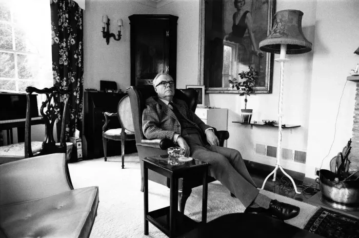 Framed Print : Mr Justice Melford Stevenson at his home The Truncheons'in Sussex Framed Print : Mr Justice Melford Stevenson at his home The Truncheons'in Sussex
