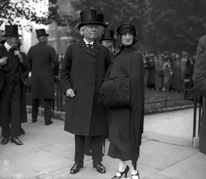 Framed Print : Mr and Mrs Asquith at a memorial service for the late Viscount Long in 1924 Herbert