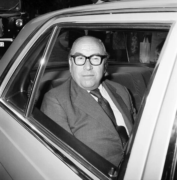 Mr. Roy Jenkins visited the House of Commons to speak to Parliamentary Journalists