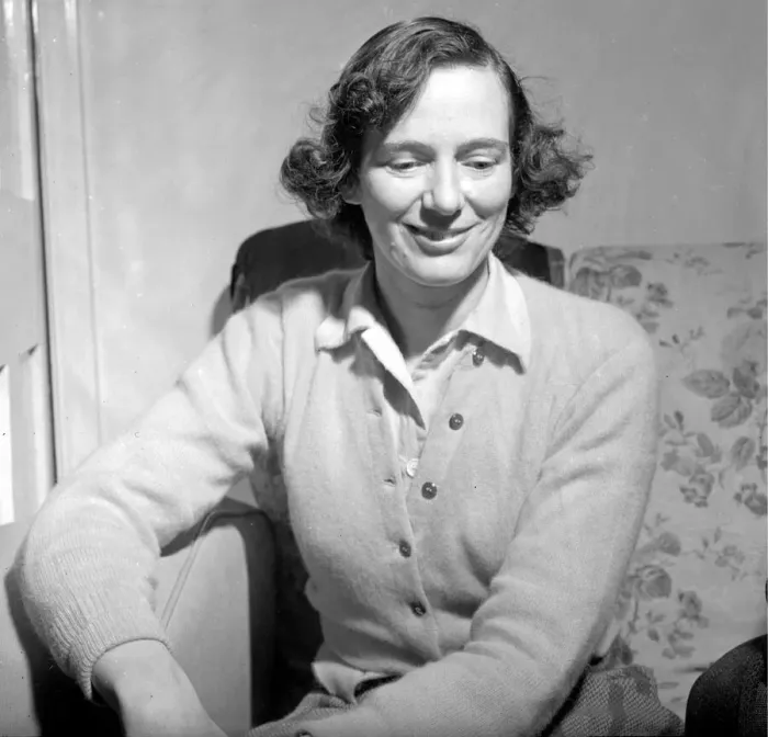 Framed Print : Mrs Ann Burns seen here at her Farnborough cottage who risk her life forty times during Framed Print : Mrs Ann Burns seen here at her Farnborough cottage who risk her life forty times during