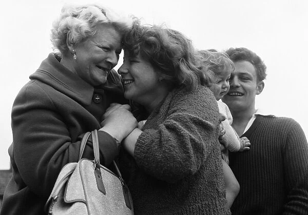 Mrs Doris Grant (left) seen here being reunited with here daughter Shelia Corpse