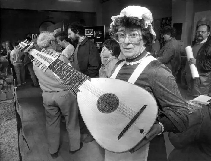 Framed Print : Mrs. Janey Brown with a workshop lute in April 1988