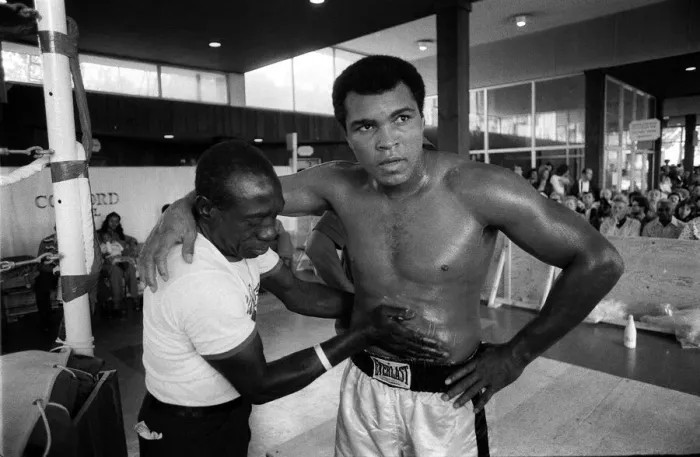 Framed Print : Muhammad Ali Heavyweight Boxer, Mar 1976 getting a rub down from his masseur