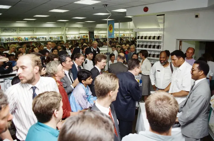 Framed Print : Muhammad Ali signing books at W. H Smiths Holborn London 1st June 1992 Framed Print : Muhammad Ali signing books at W. H Smiths Holborn London 1st June 1992