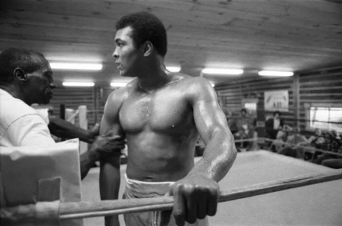 Framed Print : Muhammad Ali training at his camp in Deer Lake Pennsylvania. 23rd January 1974 Framed Print : Muhammad Ali training at his camp in Deer Lake Pennsylvania. 23rd January 1974