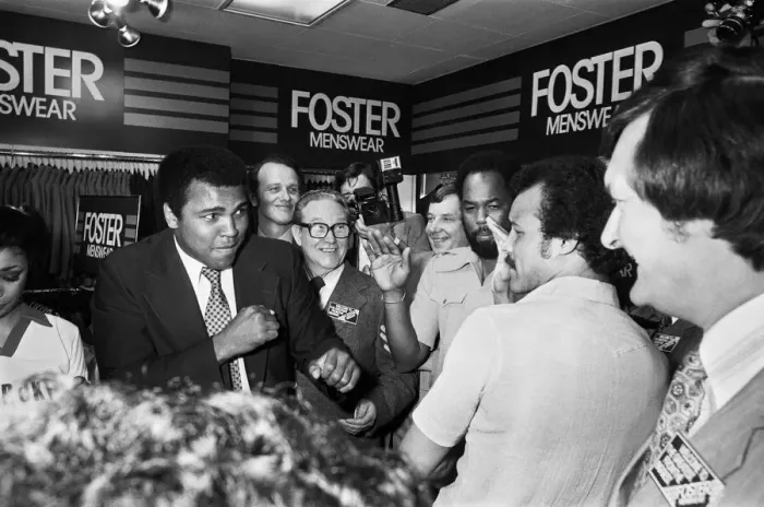Framed Print : Muhammad Ali Visiting the Bull Ring Shopping Centre in Birmingham