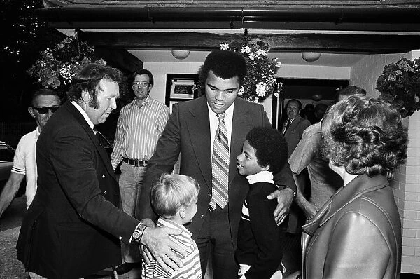 Muhammad Ali visiting Heckfield, Hampshire. Pictured in the New Inn pub