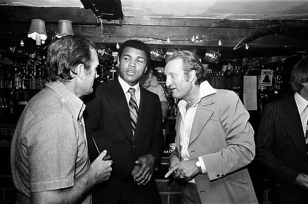 Muhammad Ali visiting Heckfield, Hampshire. Pictured in the New Inn pub