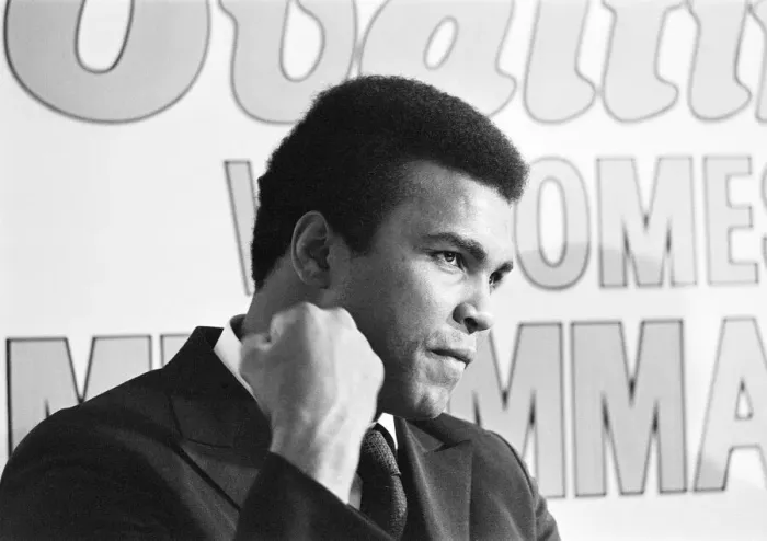Framed Print : Muhammad Ali visits the co-op and Birmingham New Street railway station during his Framed Print : Muhammad Ali visits the co-op and Birmingham New Street railway station during his