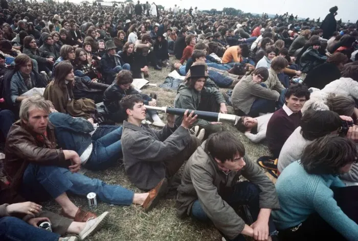 Framed Print : Music - Pop Festivals - Isle of Wight - August 1969 Isle of Wight Pop Festival Framed Print : Music - Pop Festivals - Isle of Wight - August 1969 Isle of Wight Pop Festival